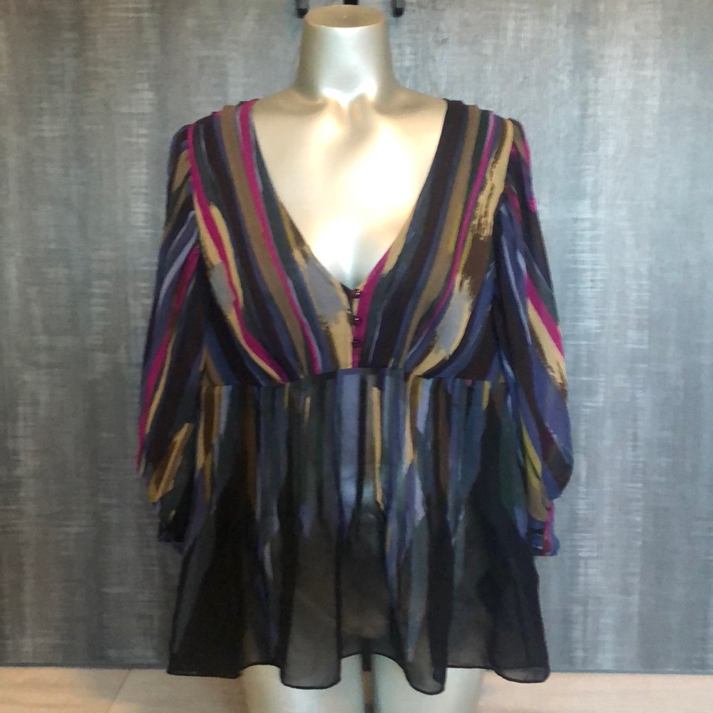 Ted Baker size 4 flowy top